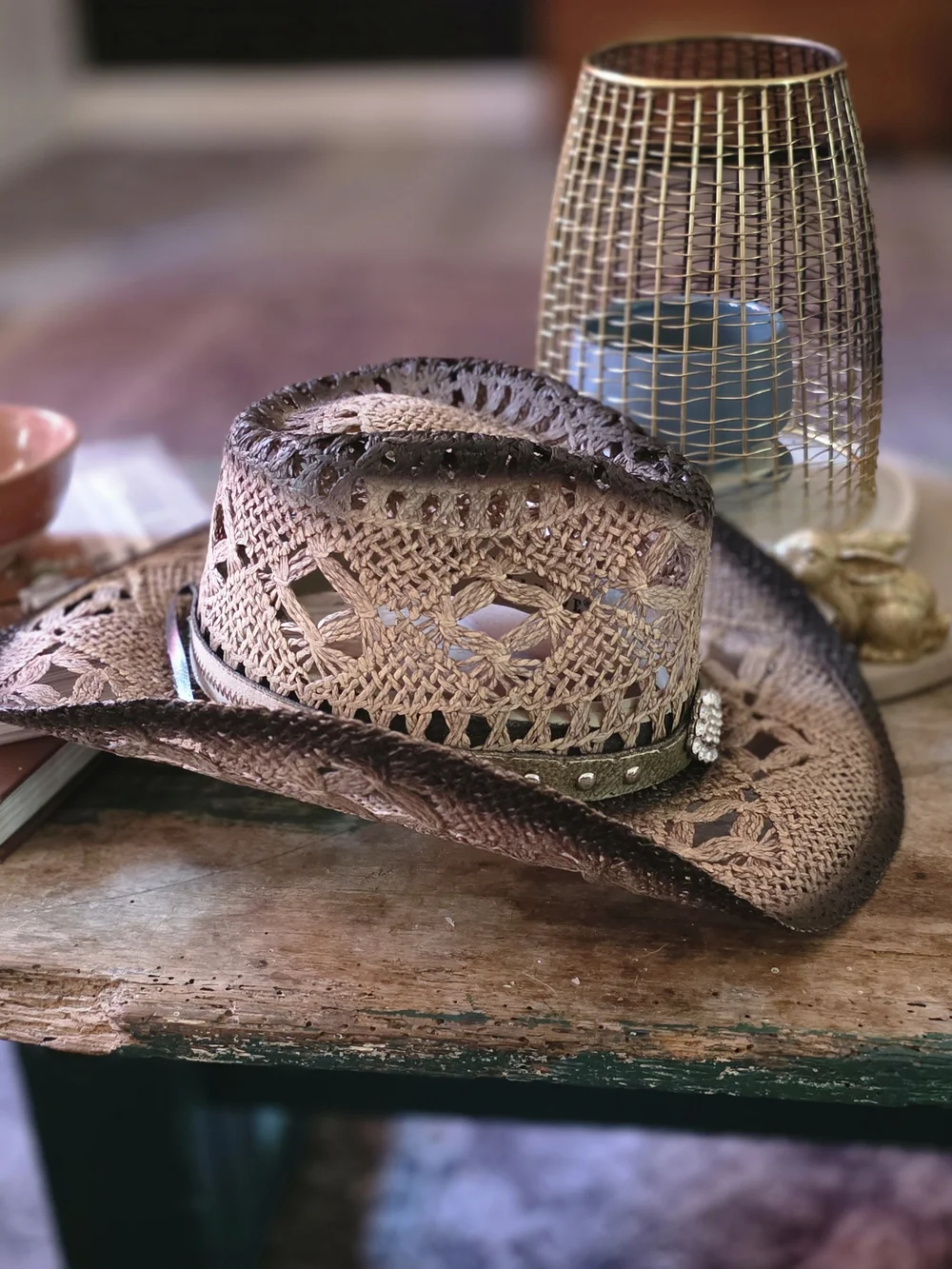 Women’s Straw Cowboy Hat with Rhinestone Accent - Brown
